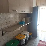 La Casa Di Lucy Tatil Evi