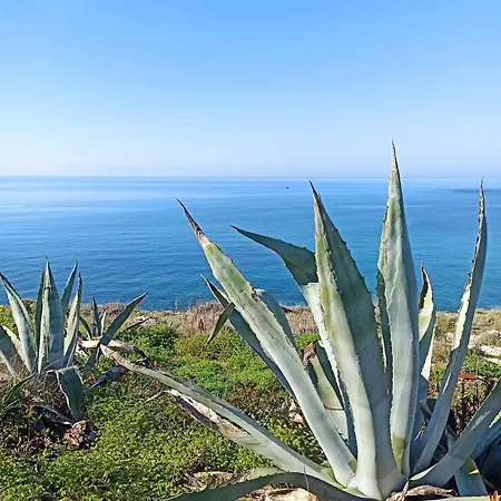 La Casa Di Lucy Tatil Evi *